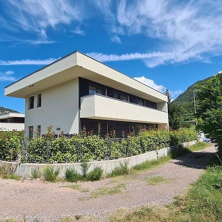Appartamenti Moderni, Luminosi E Tranquilli Con Parcheggio Privato - Agritur La Tenuta Trento Esterno foto