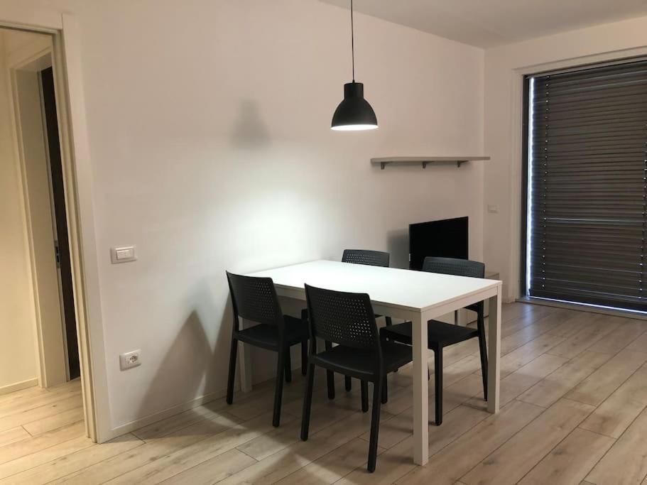 Appartamenti Moderni, Luminosi E Tranquilli Con Parcheggio Privato - Agritur La Tenuta Trento Esterno foto