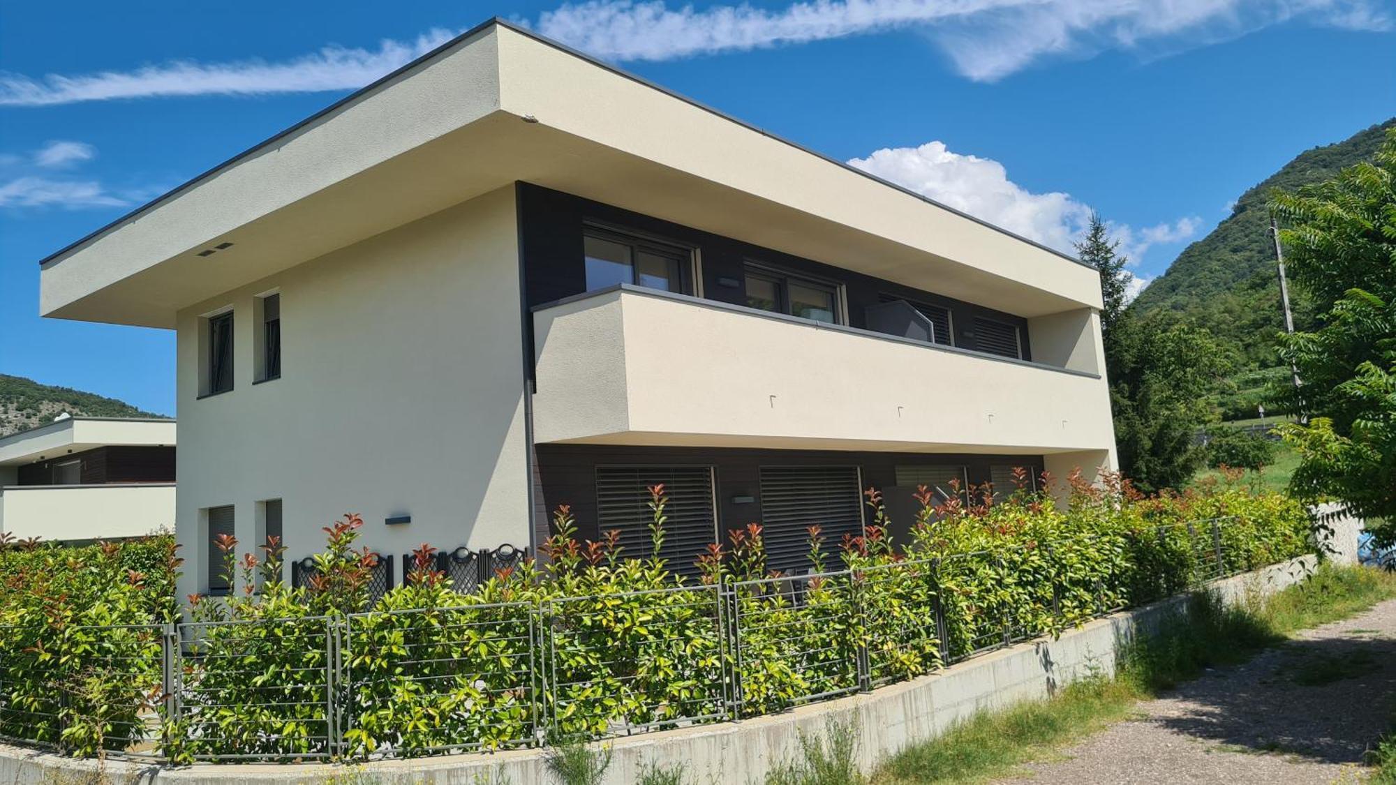 Appartamenti Moderni, Luminosi E Tranquilli Con Parcheggio Privato - Agritur La Tenuta Trento Esterno foto